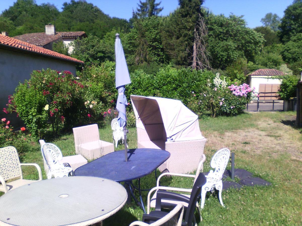 L'Ancien Patronage Guest House Caumont-sur-Garonne Ngoại thất bức ảnh